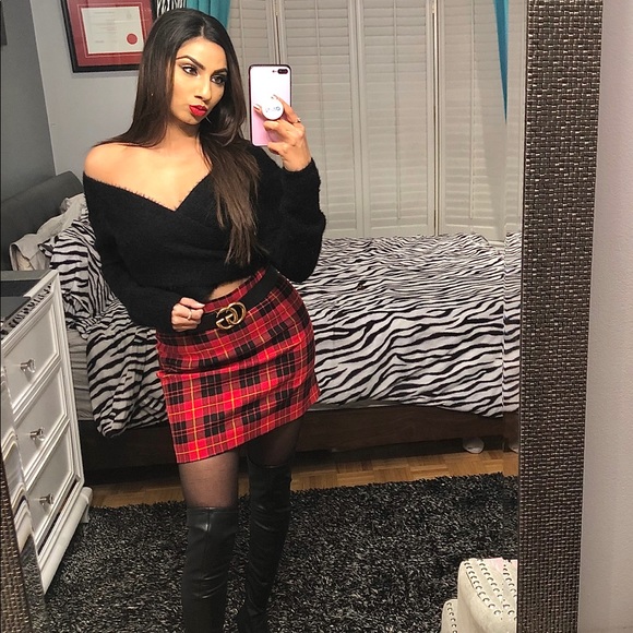 Meet your Posher, Rubina - Picture 1 of 1